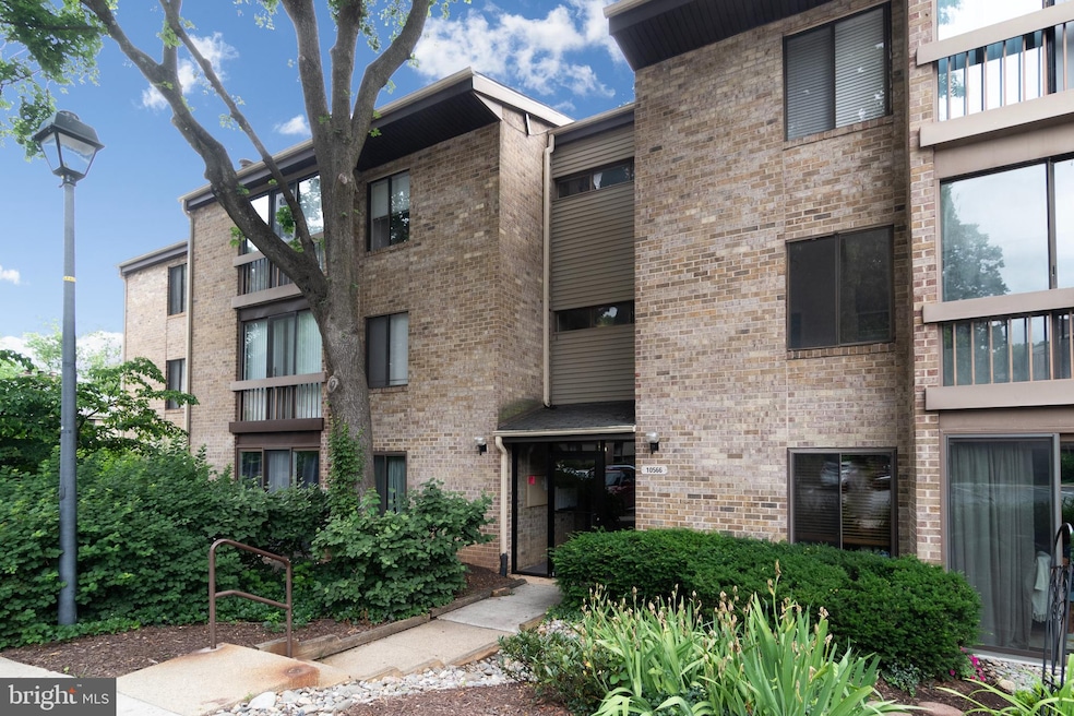 10566 Twin Rivers Rd unit D2, Columbia, MD 21044 - photo 1