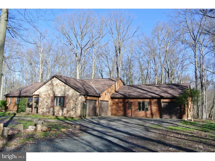 452 Stone Bridge Rd, Perkasie, PA 18944 - photo 1