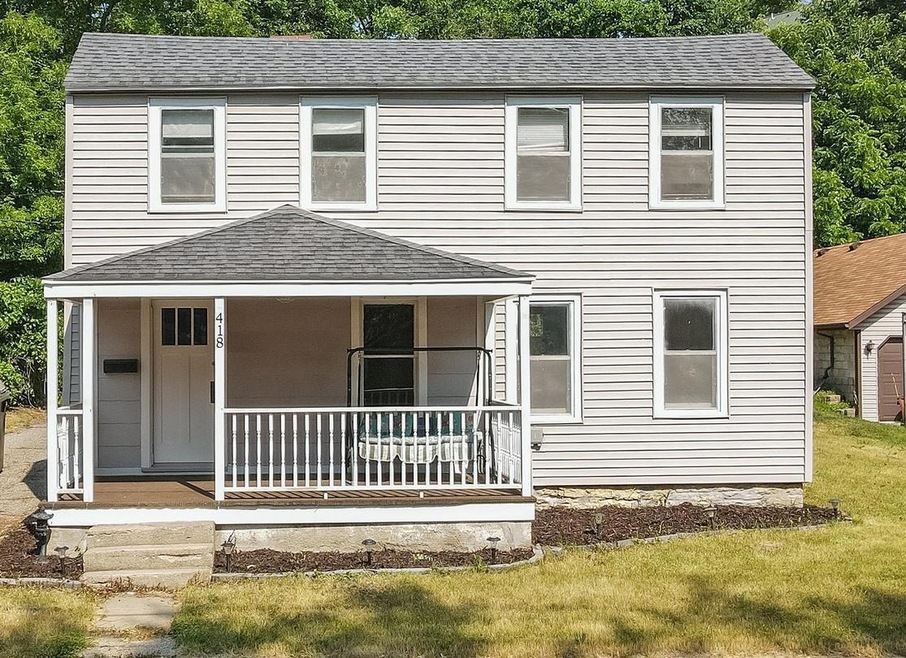 418 Willow St, Faribault, MN 55021