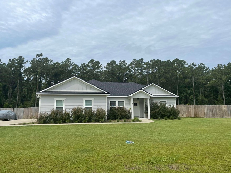 298 Parkside Cir, Crawfordville, FL 32327 - photo 1