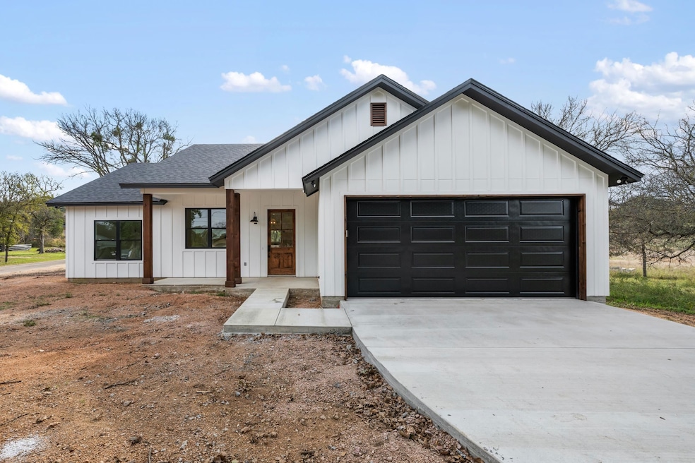 830 Woodland Hills Dr, Granite Shoals, TX 78654 - photo 1