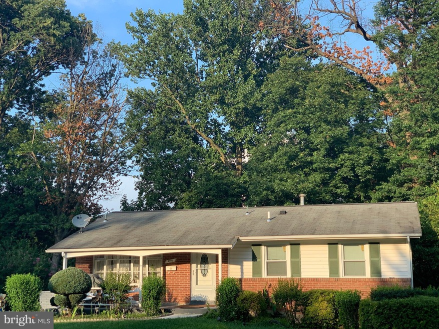 4110 Landgreen St, Rockville, MD 20853 - photo 1