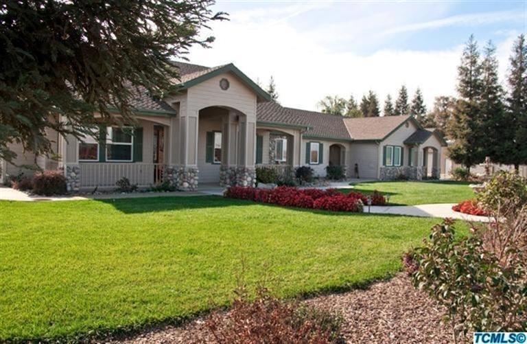 Fabulous country home site! Sitting on 4