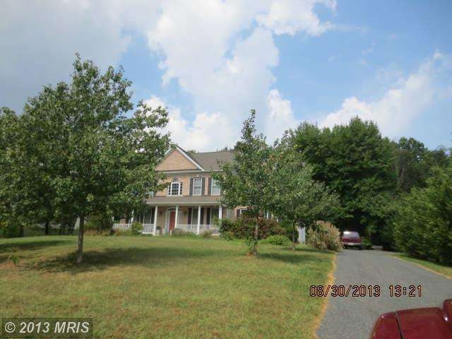 4902 Shanti Ln, Rosedale, MD 21237 - photo 1