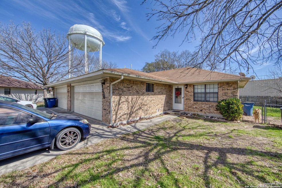 1336 Summerwood Dr, New Braunfels, TX 78130 - photo 1