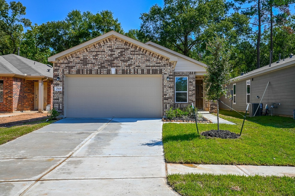 Bright and Open 3BED/ 2BATH + HOME OFFICE SINGLE F