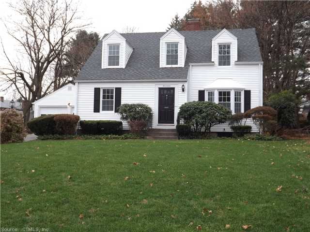 17 Boswell Rd, West Hartford, CT 06107 - photo 1