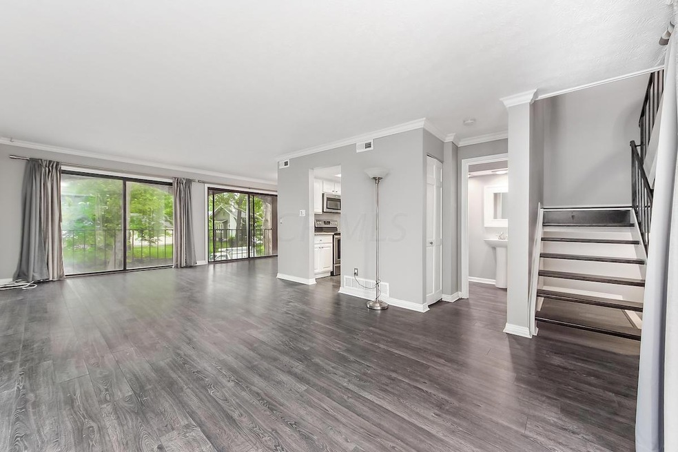 T 1230 Ashland Ave0001