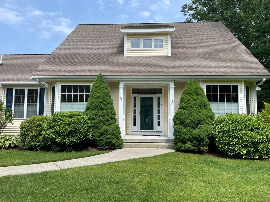 79 Braeburn Ln, Ashland, MA 01721 - photo 1