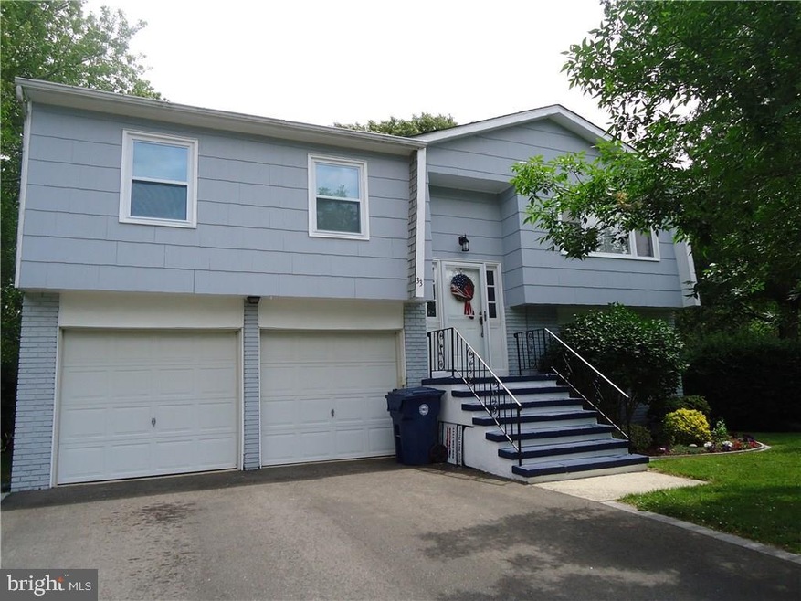 33 Country Club Blvd, Little Egg Harbor Township, NJ 08087 - photo 1