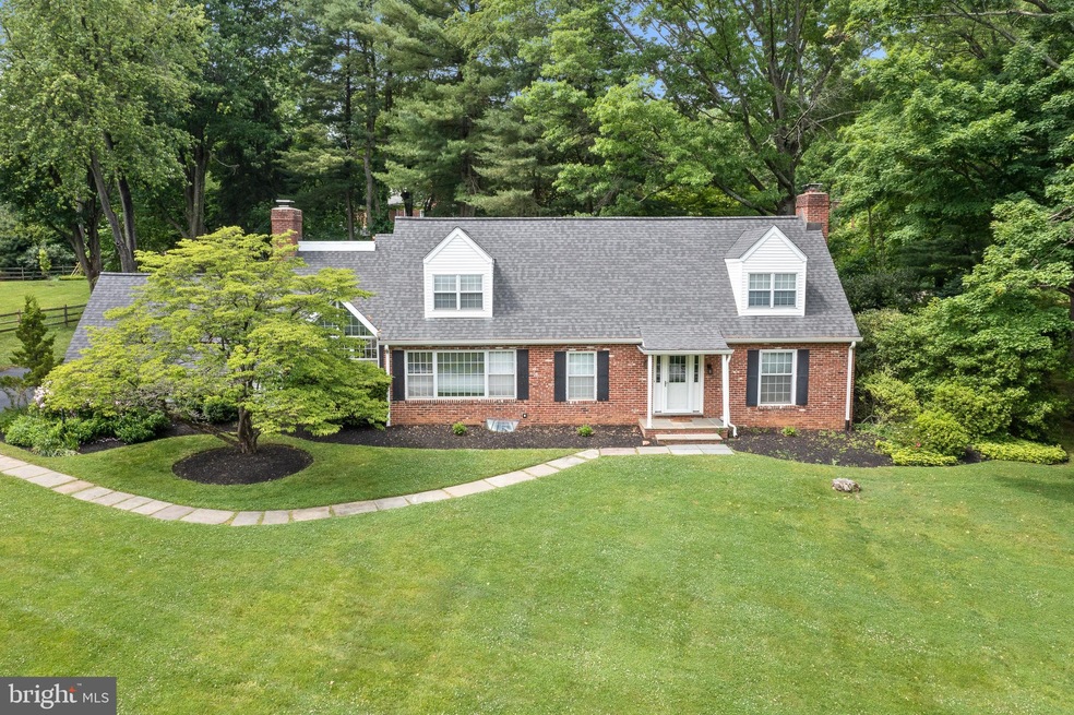 507 Timber Ln, Devon, PA 19333 - photo 1