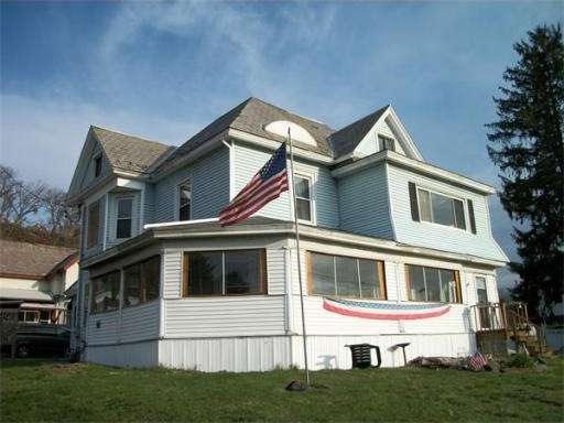 877 Main St, Holyoke, MA 01040 - photo 1