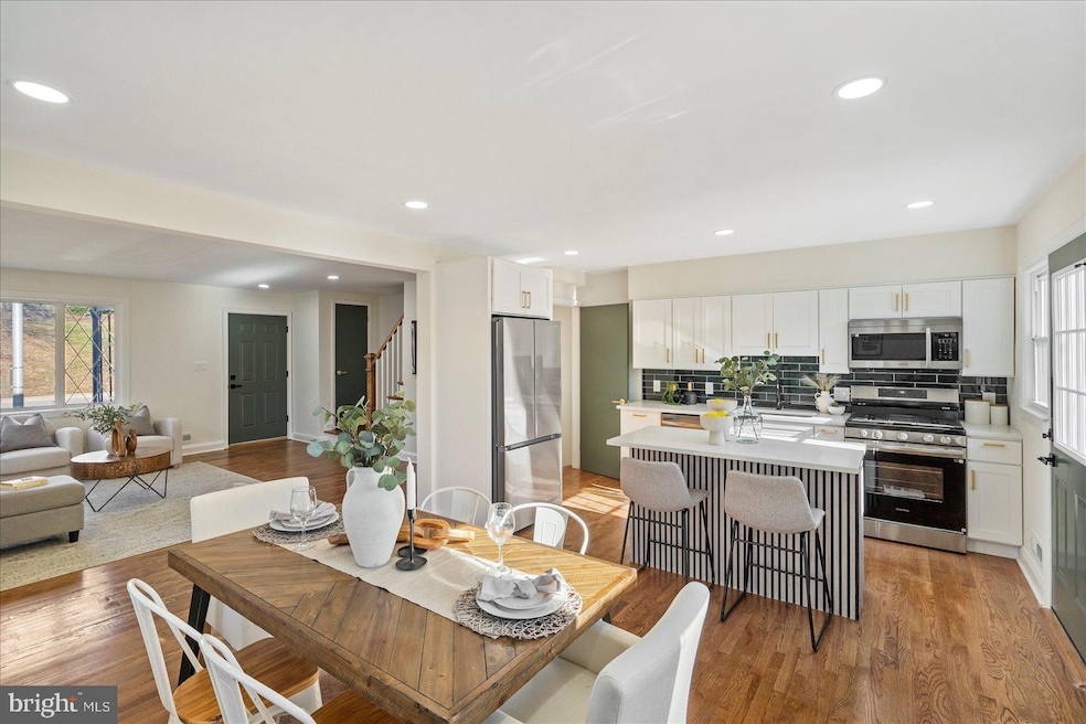 1009 E Northern Pkwy, Baltimore, MD 21212 - photo 1