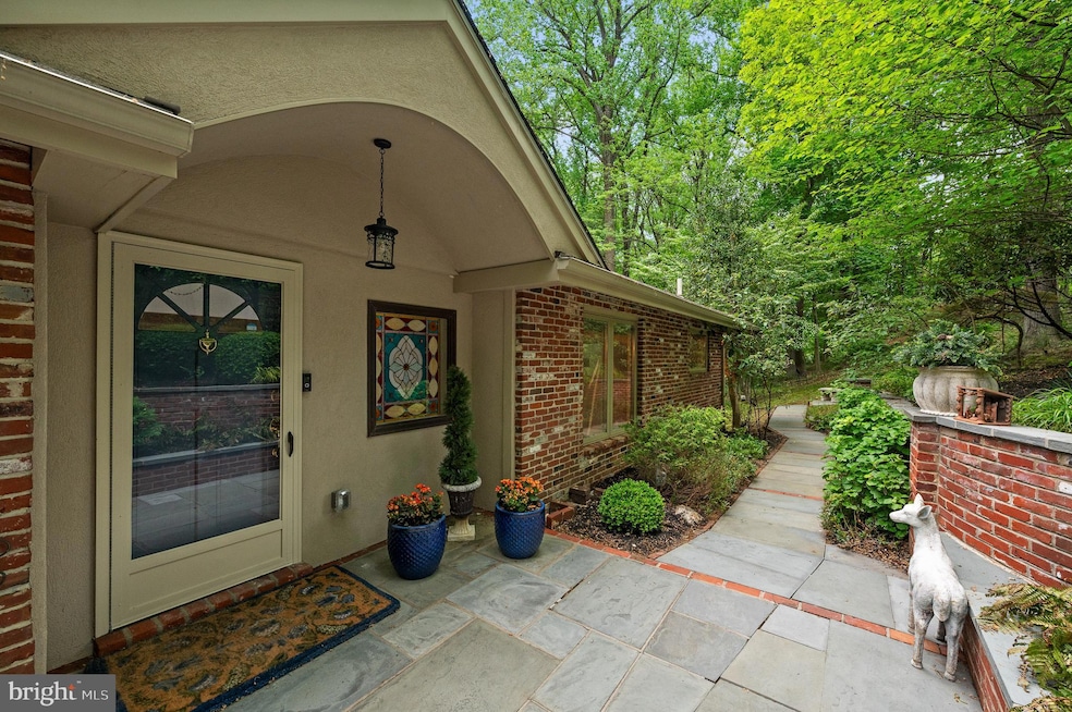 590 Fletcher Rd, Wayne, PA 19087 - photo 1