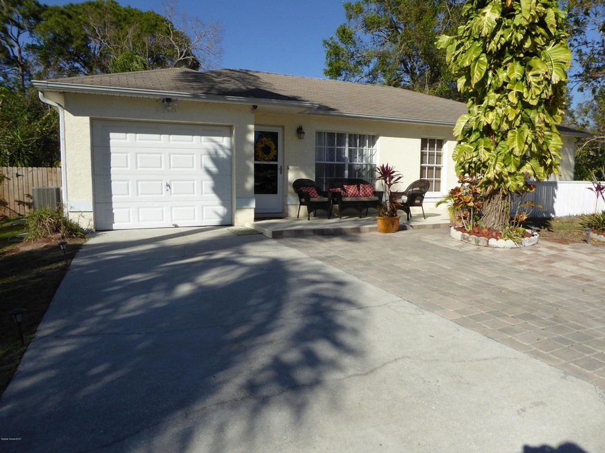 2510 N Palm Dr, Cocoa, FL 32926 - photo 1