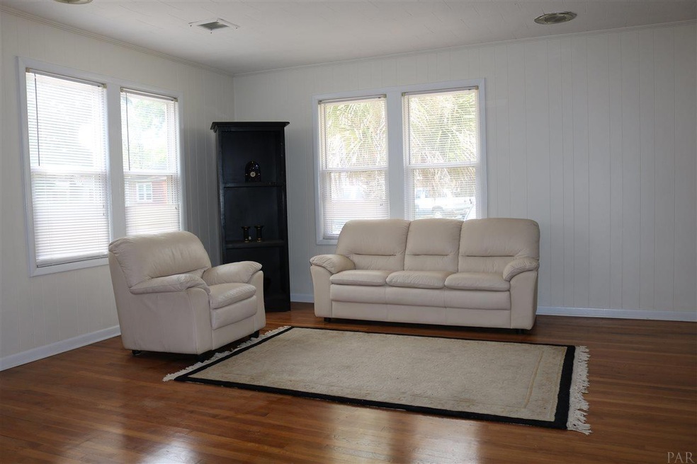 Natural, Bright Light Illuminates This Room