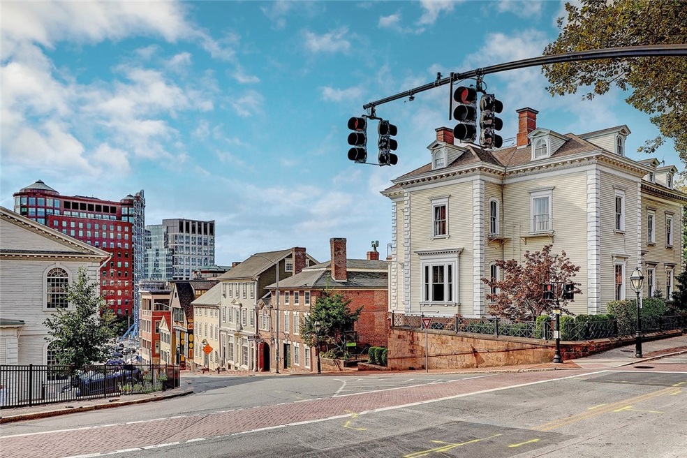 188 Benefit St unit 1, Providence, RI 02903 - photo 1