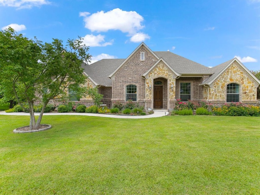 14025 Stacey Valley Dr, Azle, TX 76020 - photo 1