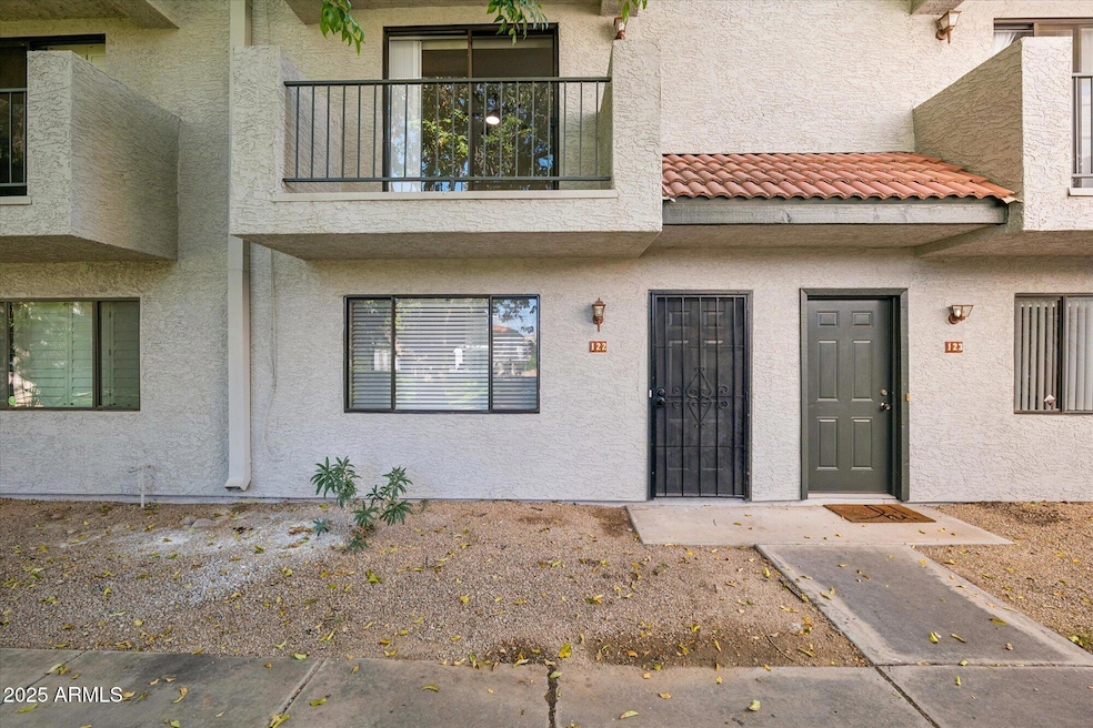 18239 N 40th St unit 122, Phoenix, AZ 85032 - photo 1