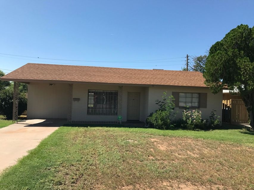 4223 E Hubbell