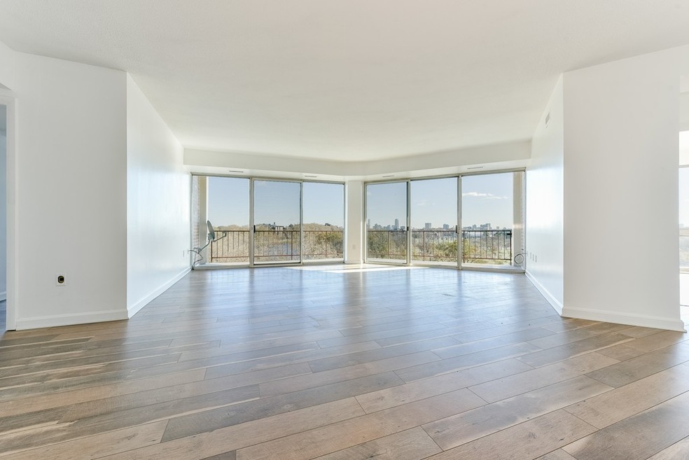 Ten Ten Memorial Drive unit 6F, Cambridge, MA 02138 - photo 1