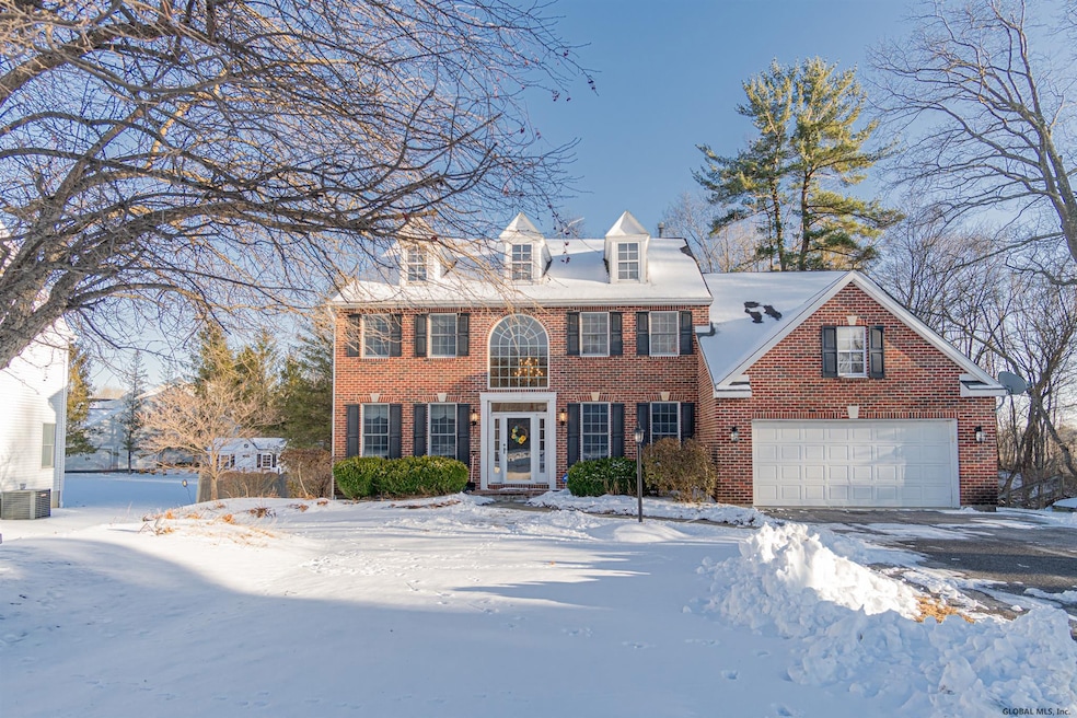 803 Hawley Ct, Slingerlands, NY 12159 - photo 1