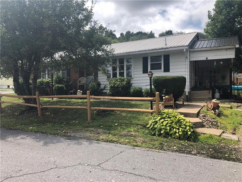 7 Oak St, Homer City, PA 15748 - photo 1