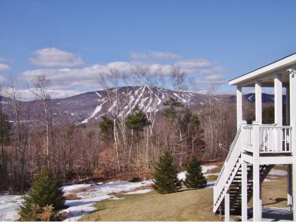 502 Commonwealth Ave, Ludlow, VT 05149 - photo 1