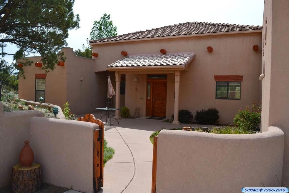 4609 Grandview Rd, Silver City, NM 88061 - photo 1