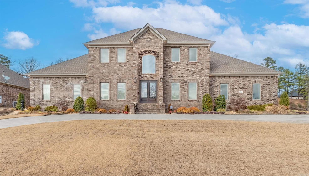 Sold $585,000