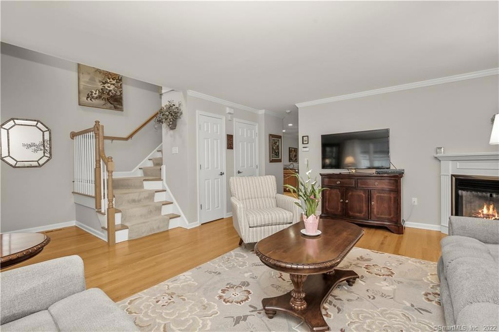 51 Redspire Ct, Trumbull, CT 06611 - photo 1