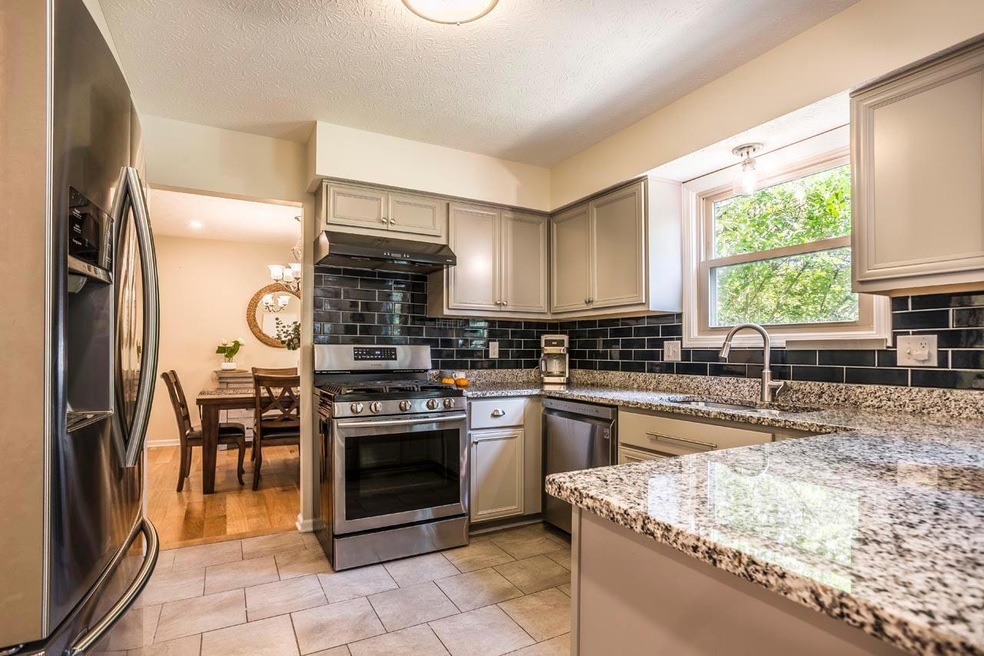 5602 Linworth Rd, Columbus, OH 43235 - photo 1