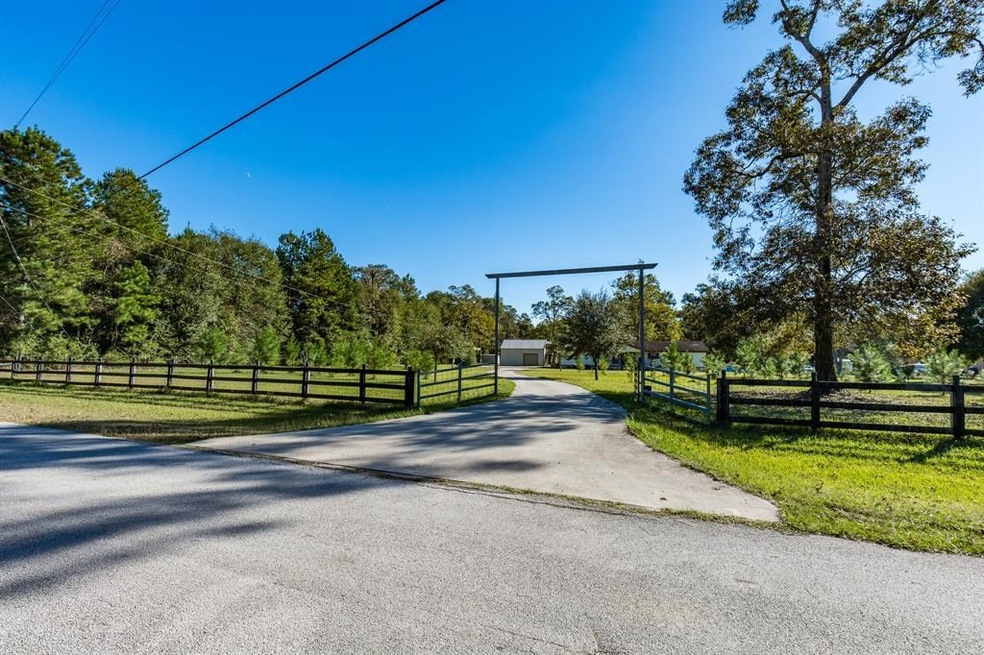 26270 Pecan Grove, Cleveland, TX 77328 - photo 1