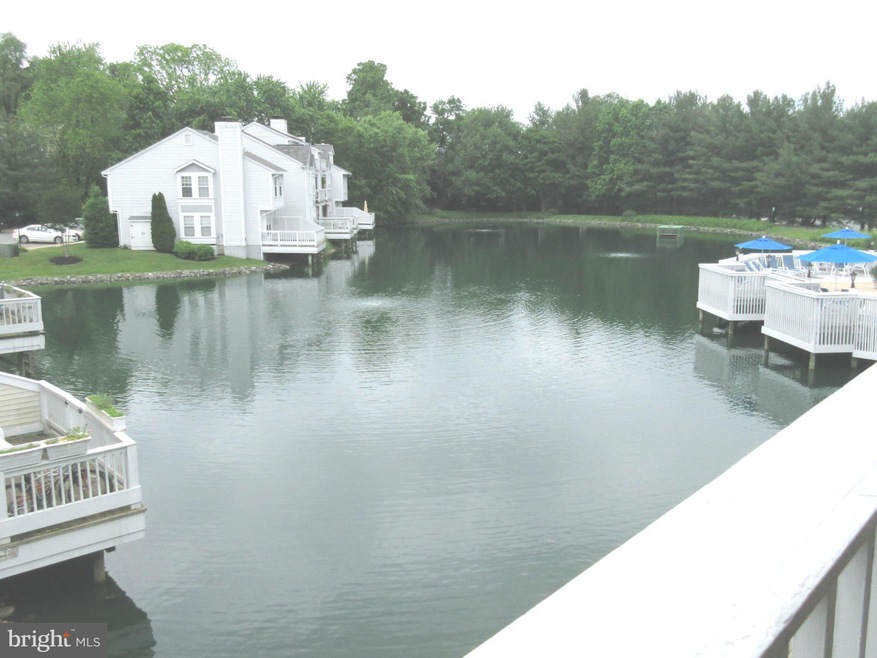 3324 Lakeside View Dr unit 3-4, Falls Church, VA 22041 - photo 1