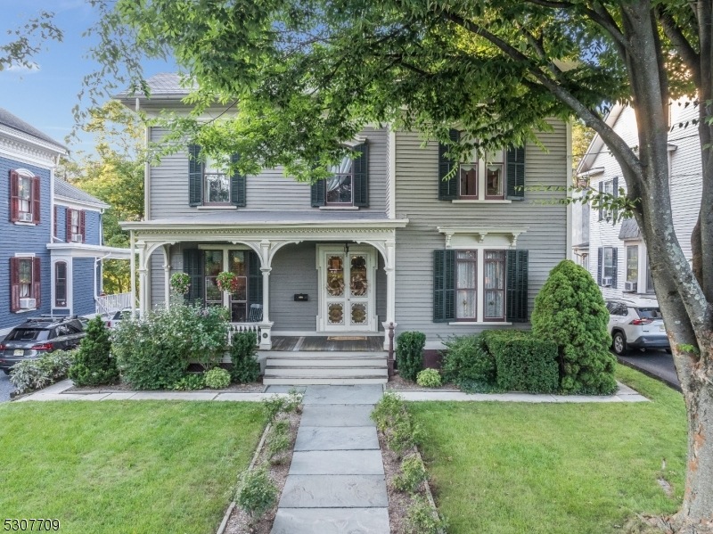 69 Center St, Clinton, NJ 08809 - photo 1