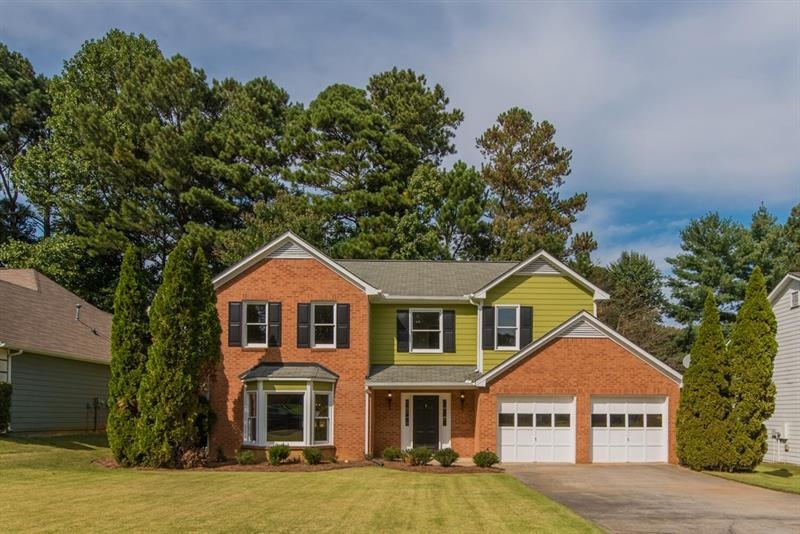 Level Lot, walking distance to Ocee Park, Ocee Ele