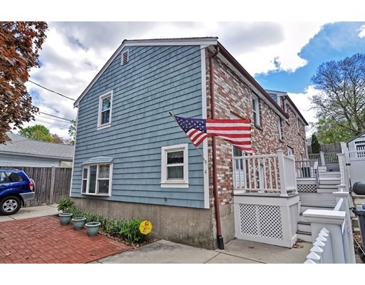 4 New Haven St, West Roxbury, MA 02132 - photo 1