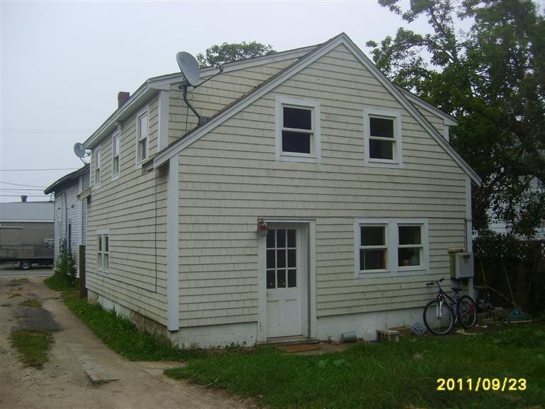 31 Lagoon Pond Rd, Vineyard Haven, MA 02568 - photo 1