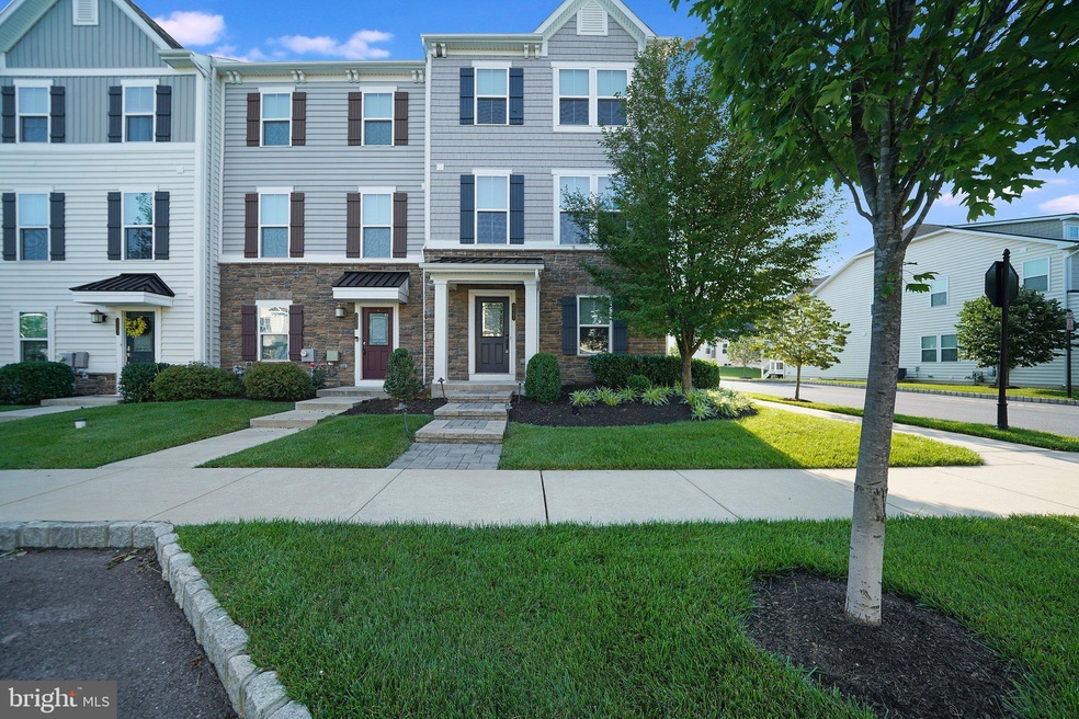 227 Quarry Point Rd, Malvern, PA 19355 - photo 1