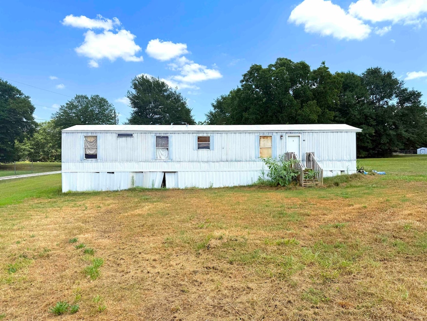 411 Blackwood Store Rd, Moore, SC 29369 - photo 1