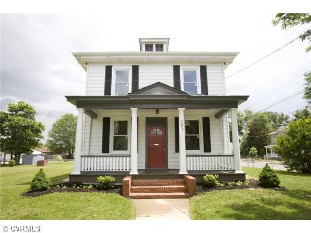 Exterior Front - Welcome home to 4201 Corbin Stree