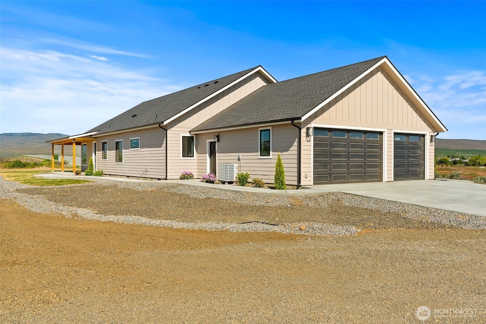 3134 Stone Rd, Yakima, WA 98908 - photo 1