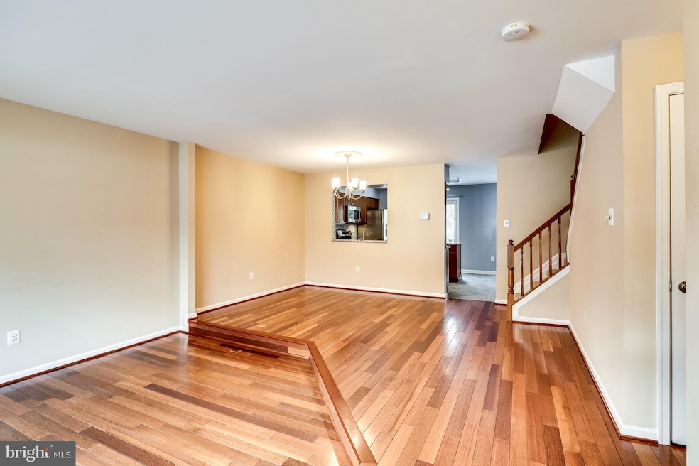 6207 Sutton Ct, Elkridge, MD 21075 - photo 1