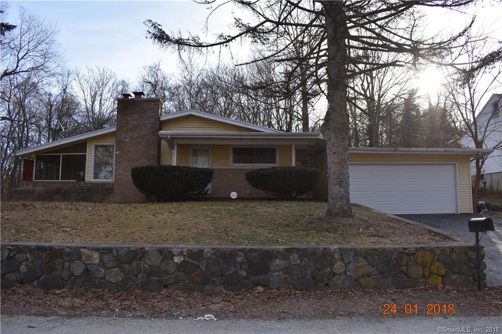 102 Farrell Rd, Waterbury, CT 06706 - photo 1