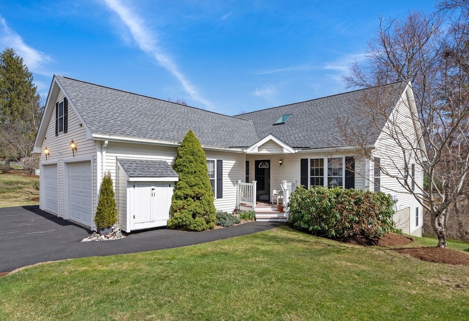 81 William Onthank Ln, Southborough, MA 01772 - photo 1