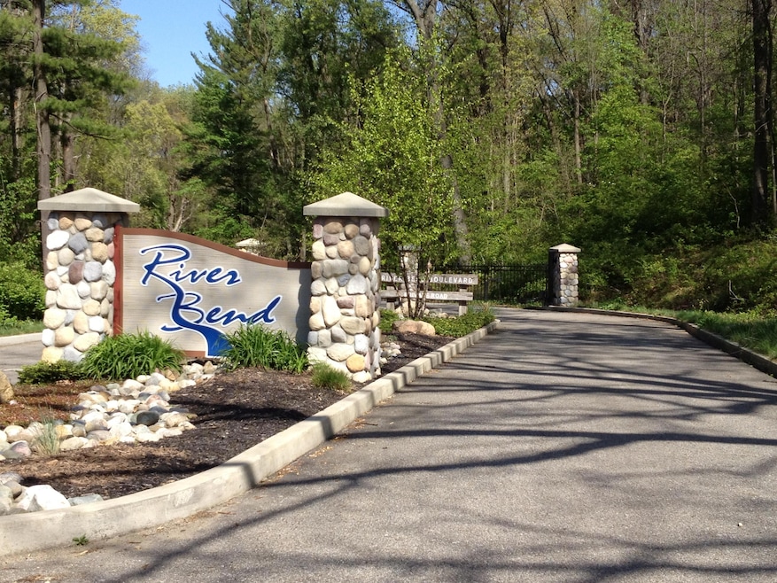 1680 River Bend Blvd, Bertrand Township, MI 49120 - photo 1