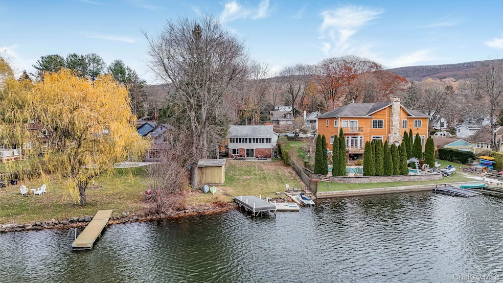 25 Teneyck Ave, Greenwood Lake, NY 10925 - photo 1