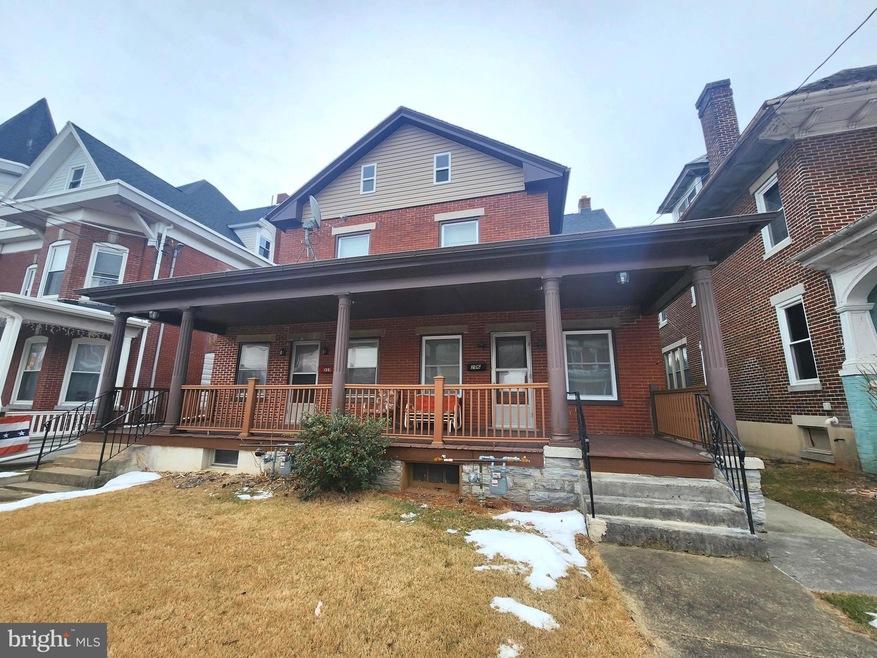 226 E Main St, Palmyra, PA 17078 - photo 1