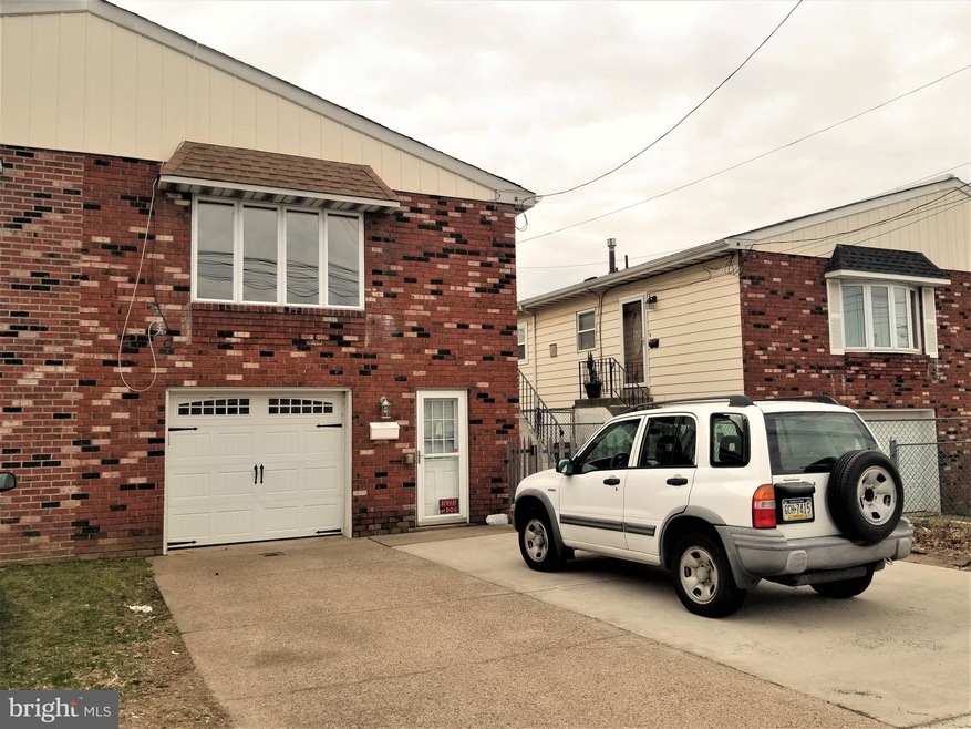 8931 Ashton Rd, Philadelphia, PA 19136 - photo 1