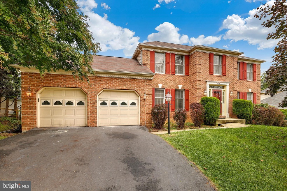 7705 Sandstone Ct, Ellicott City, MD 21043 - photo 1